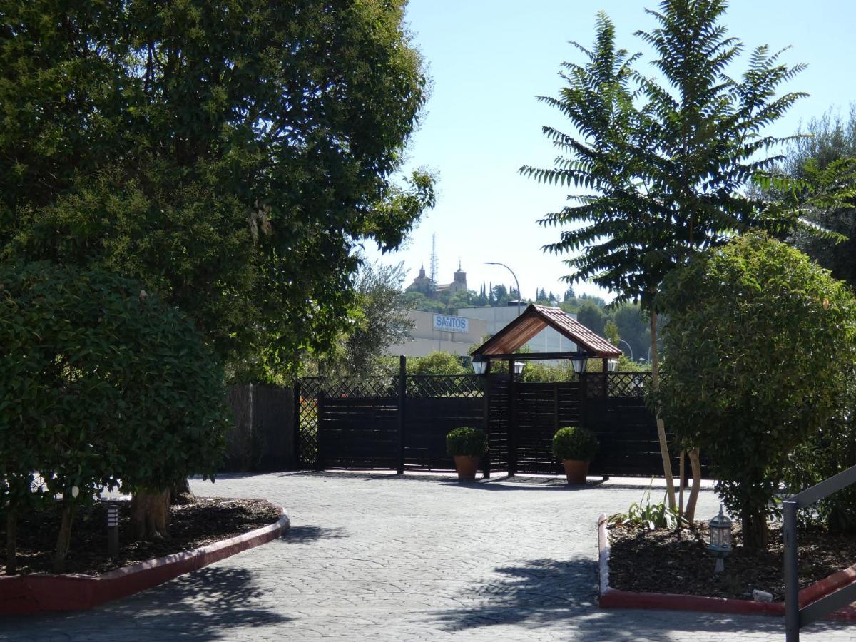Hotel Los Olivos Getafe Exterior foto